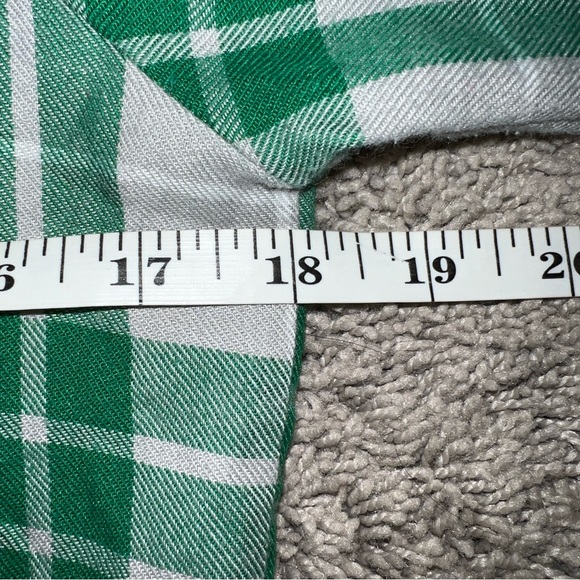 Harry Potter Plaid Flannel Shirt Women’s S Button Up Long Sleeve Slytherin House - Picture 6 of 7
